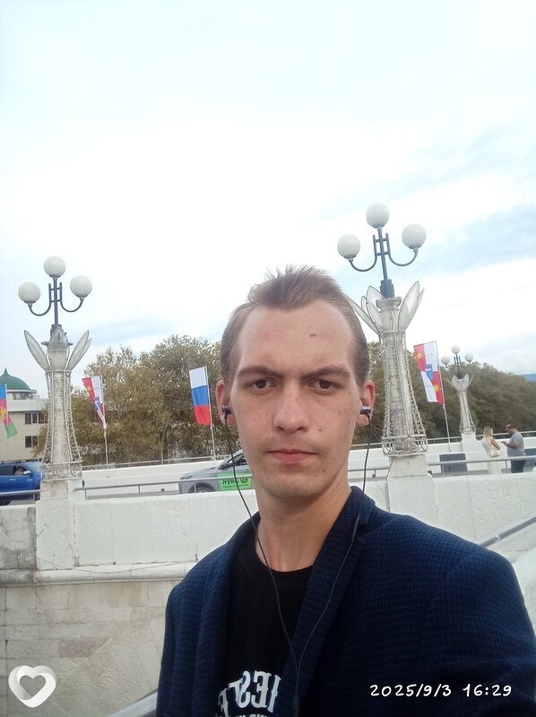 Данил, 22, Сочи — анкета №2935501
