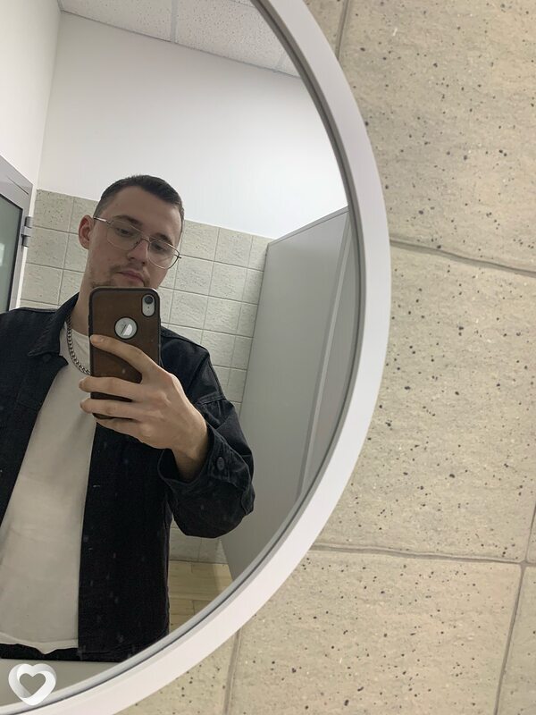 Павел, 23, Москве — анкета №2935508