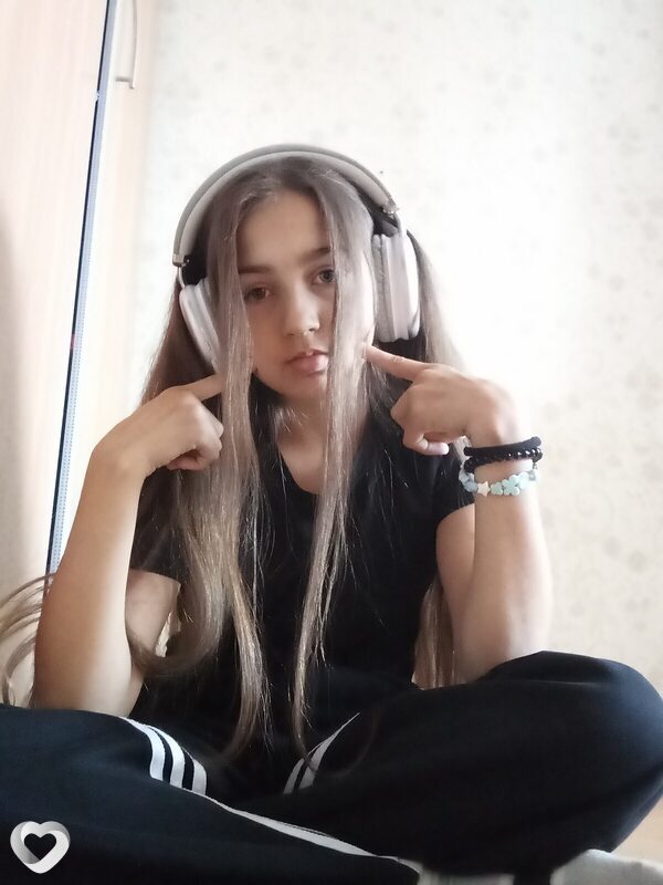 Алина, 22, Жуковском — анкета №2935930