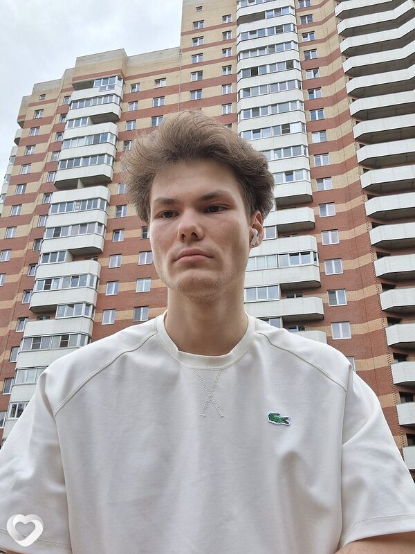Андрей, 21, Санкт-Петербурге — анкета №2936107
