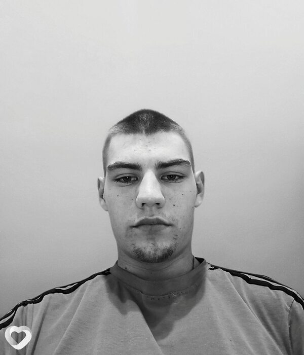 Александр, 21, Кургане — анкета №2936035