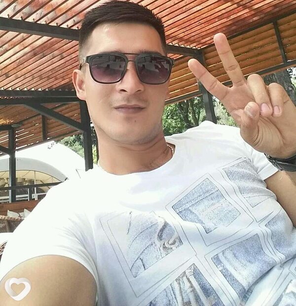 Бек, 41, Ростове-на-Дону — анкета №2936175