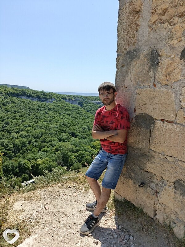 Олег, 31, Симферополе — анкета №2936442