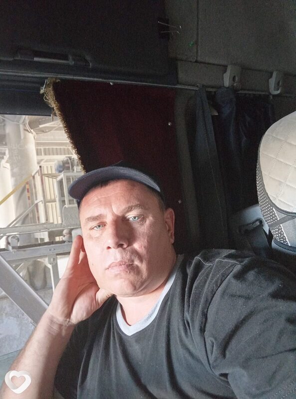 Михаил, 39, Симферополе — анкета №2936347