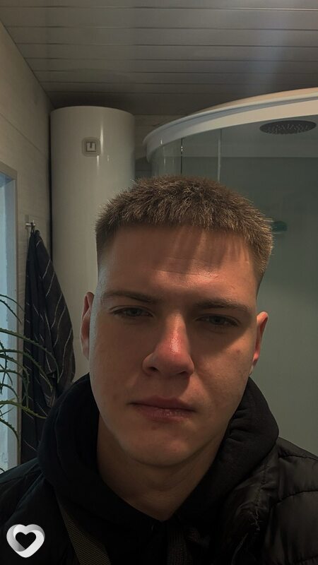 Кирилл, 25, Речице — анкета №2936675