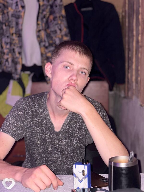 Филипп, 19, Абакане — анкета №2936709