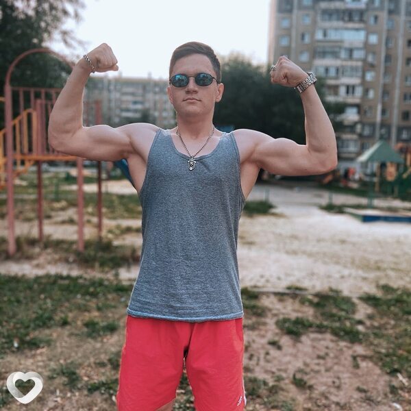 Артур, 22, Челябинске — анкета №2937032
