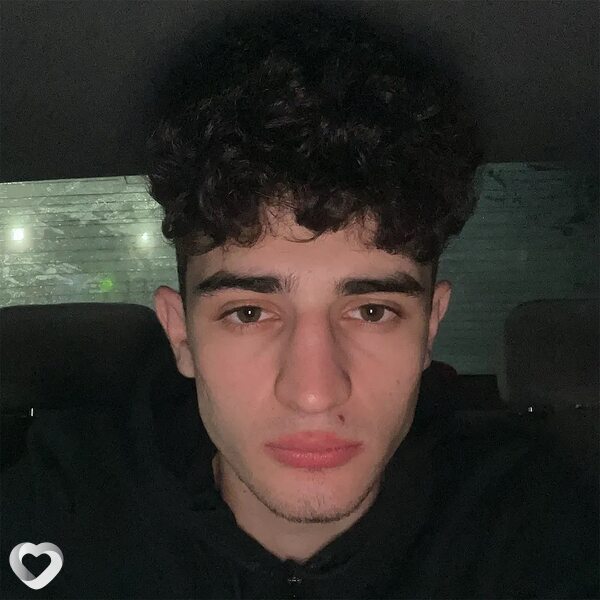 Алик, 20, Новосибирске — анкета №2937193