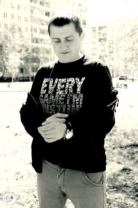 Павел, 34, Волхове — анкета №2937368