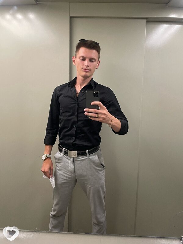 Дима, 21, Тюмени — анкета №2937538