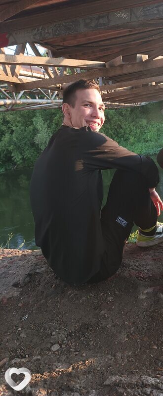 Дмитрий, 21, Екатеринбурге — анкета №2937921