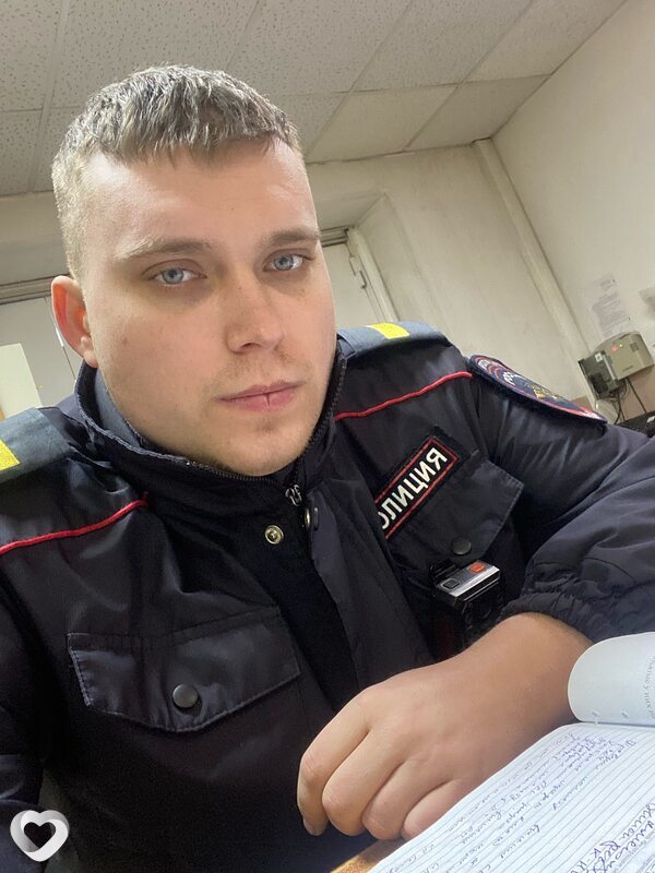 Антон, 27, Бийске — анкета №2938316