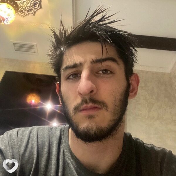 Эльдар, 25, Саратове — анкета №2938961