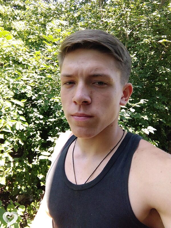 Валерий, 23, Санкт-Петербурге — анкета №2939079