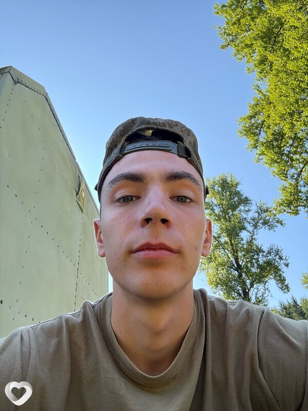 Кирилл, 20, Голицыне — анкета №2939646