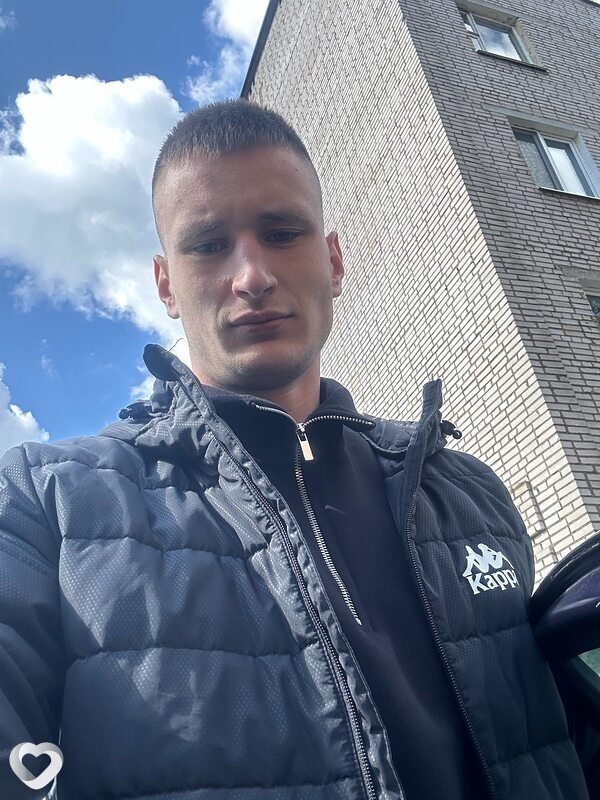 Илья, 21, Борисове — анкета №2939999
