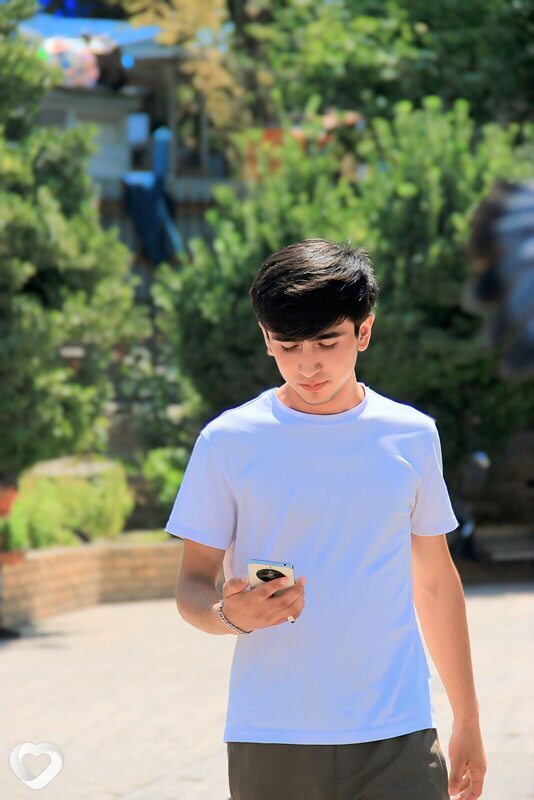 Саня, 19, Новосибирске — анкета №2940358