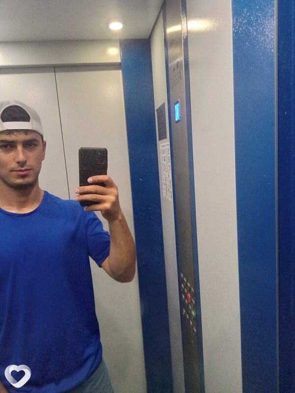 Халид, 23, Санкт-Петербурге — анкета №2940509
