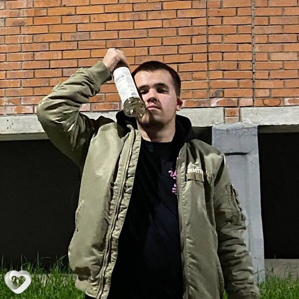 Игорь, 21, Чебоксарах — анкета №2940497