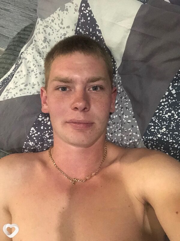 Михаил, 27, Ижевске — анкета №2940869