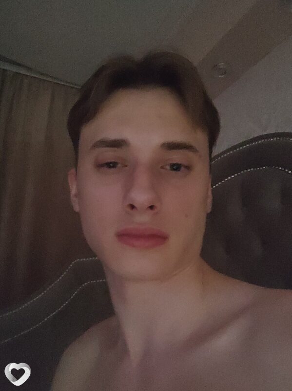 Марк, 21, Москве — анкета №2940997