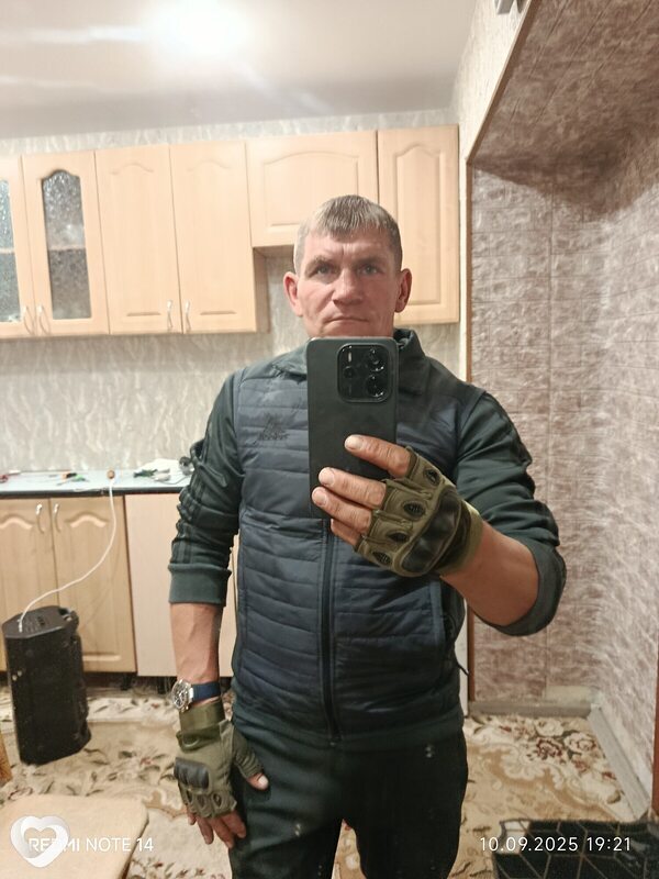 Анатолий, 42, Благовещенске — анкета №2941275