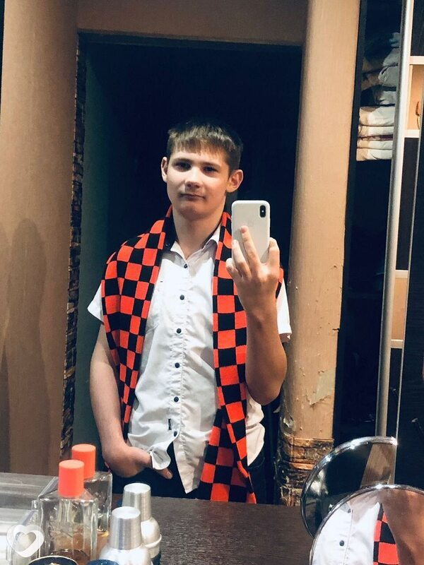 Даниил, 19, Хабаровске — анкета №2942024