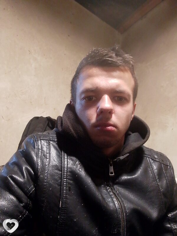 Андрей, 24, Коврове — анкета №2941586