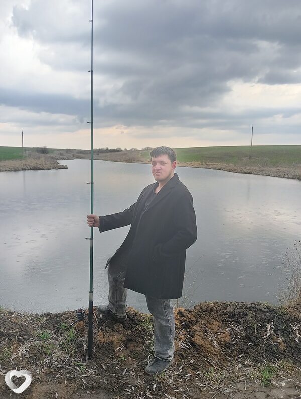 Дима, 23, Орёл — анкета №2942000