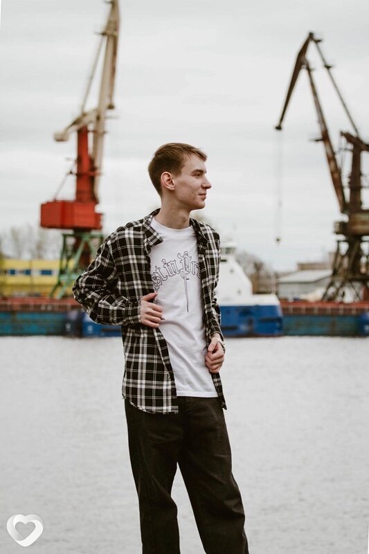 Даниил, 19, Москве — анкета №2941942