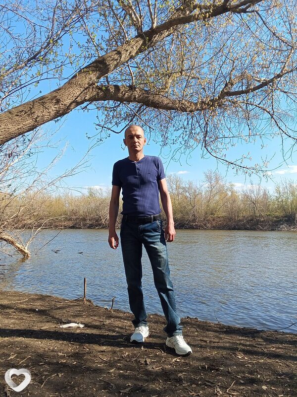 Павел, 40, Новотроицке — анкета №2942322