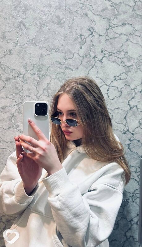 Настя, 24, Москве — анкета №2942482