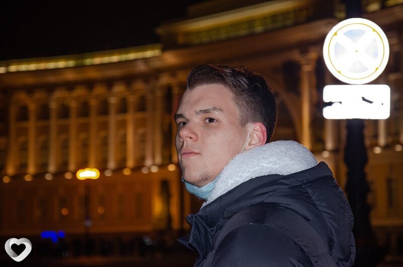 Артем, 23, Санкт-Петербурге — анкета №2942483