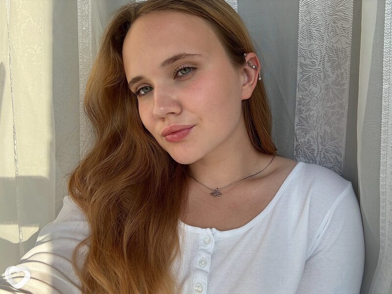 Полина, 20, Москве — анкета №2942579