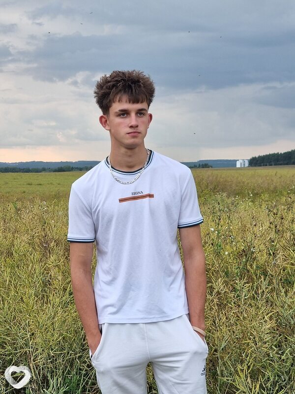Дмитрий, 20, Гродно — анкета №2942645