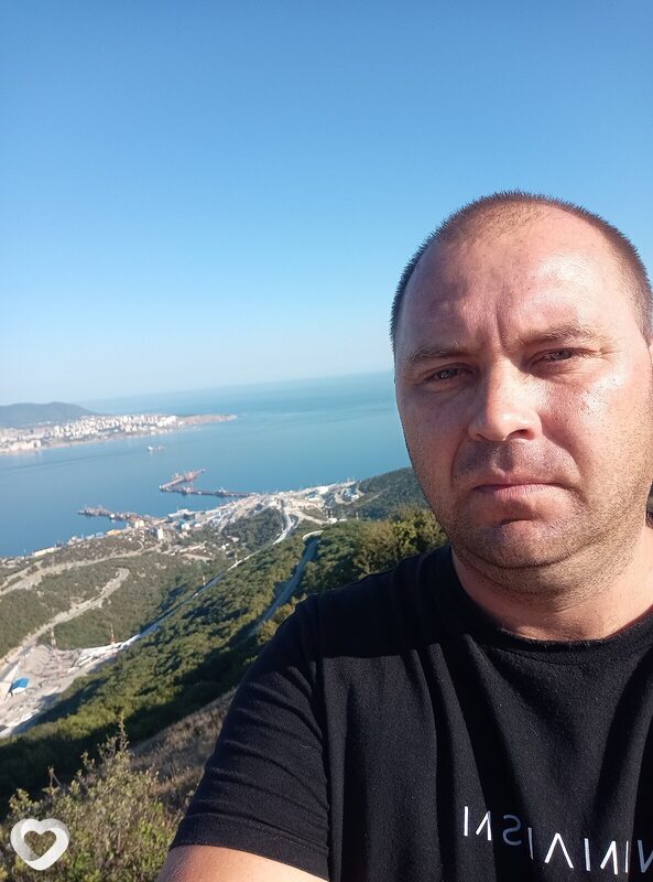 Артём, 40, Крымске — анкета №2942787