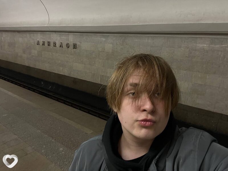 Женя, 19, Лобне — анкета №2943615