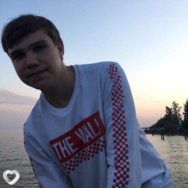 Даня, 21, Обнинске — анкета №2943766