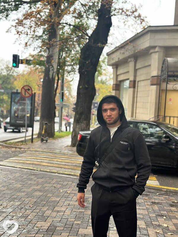 Амир, 24, Алматы — анкета №2944055
