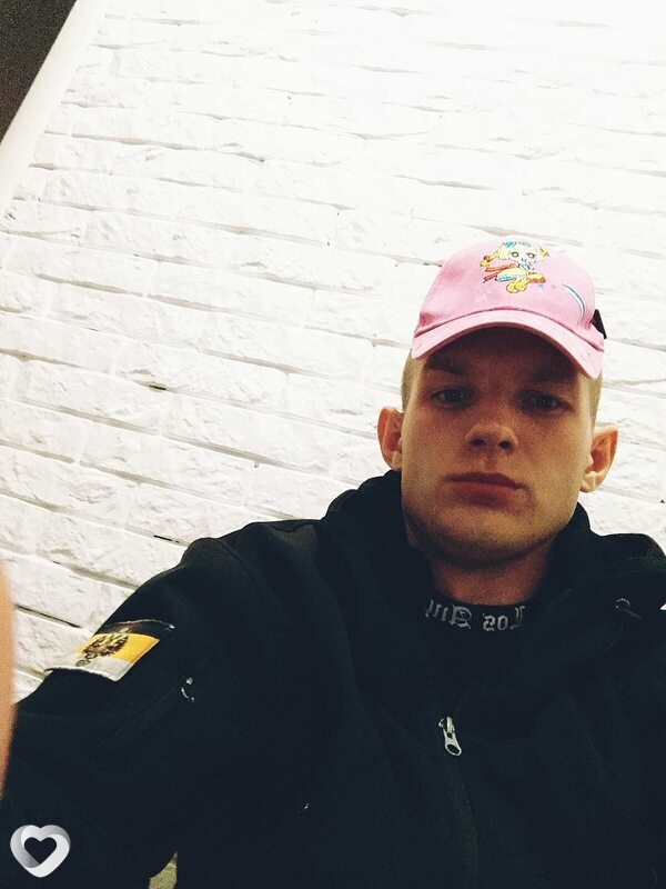Вадим, 23, Новороссийске — анкета №2944562