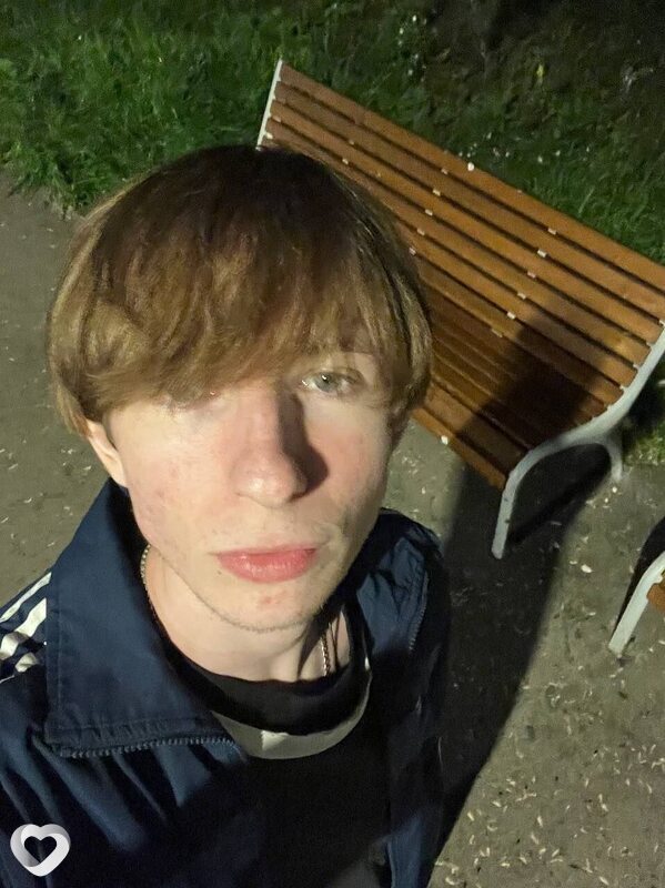 Юлий, 20, Екатеринбурге — анкета №2945226