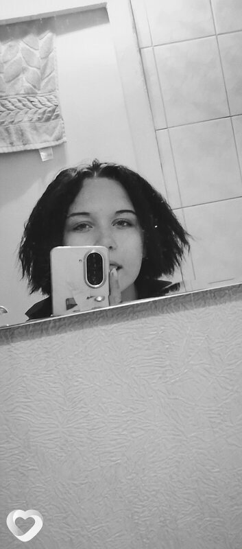 Юлия, 19, Новоалтайске — анкета №2945418