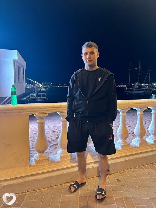 Владимир, 24, Туле — анкета №2945521