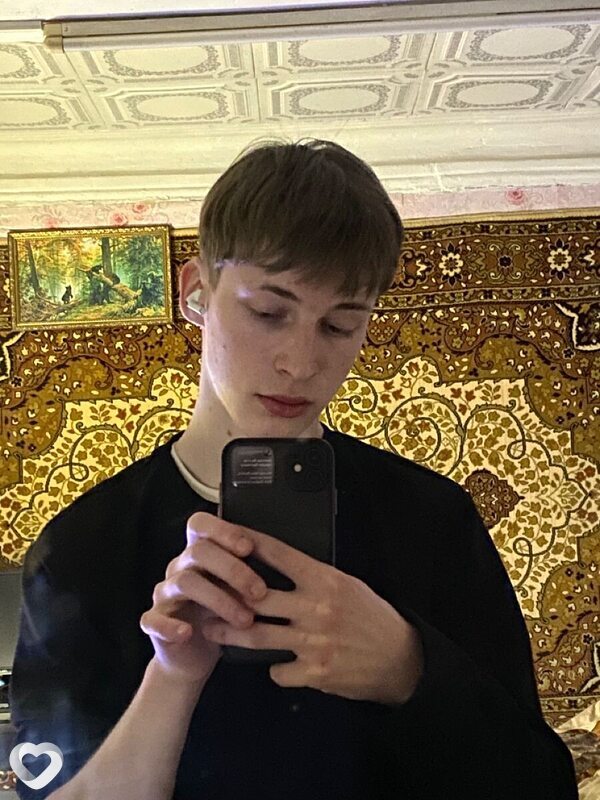 Дима, 19, Краснодаре — анкета №2945583