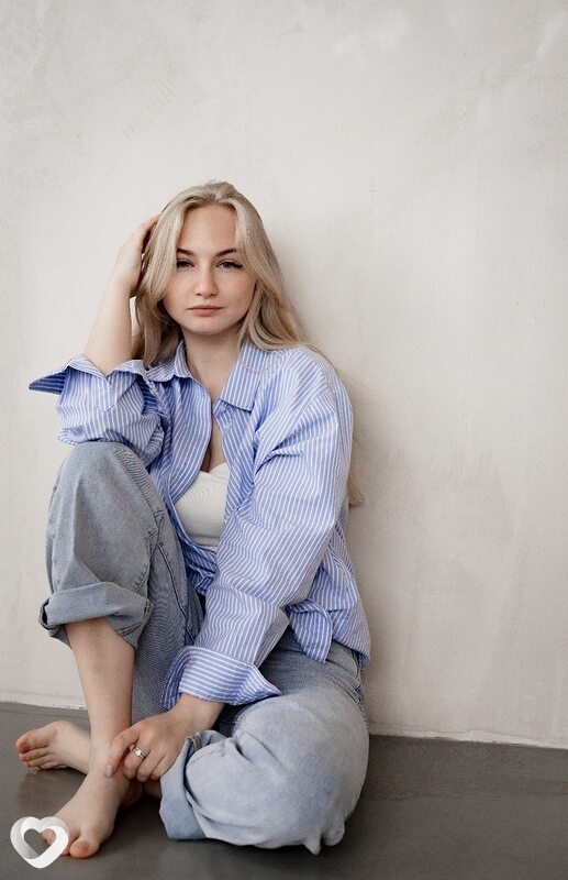 Лиза, 23, Санкт-Петербурге — анкета №2945971
