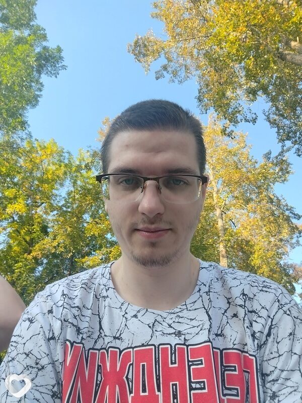 Кирилл, 24, Кировске — анкета №2946097