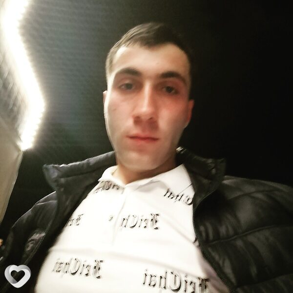 Артур, 27, Ногинске — анкета №2946147