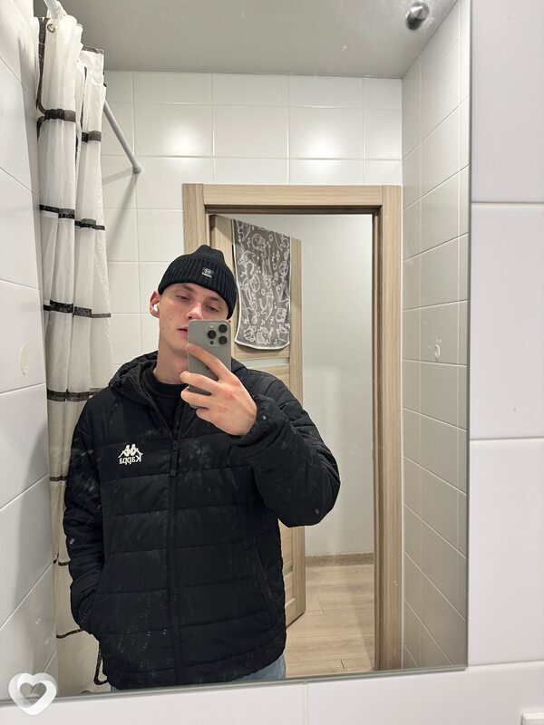 Danil, 20, Тюмени — анкета №2946619