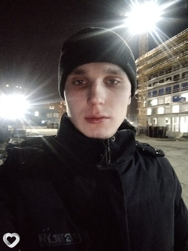 Максим, 26, Омске — анкета №2946726