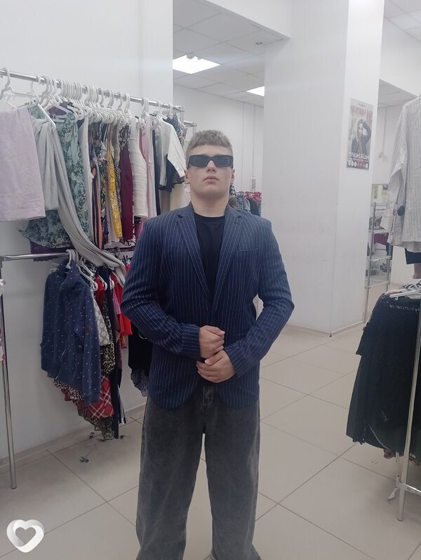 Даниил, 21, Орше — анкета №2947800